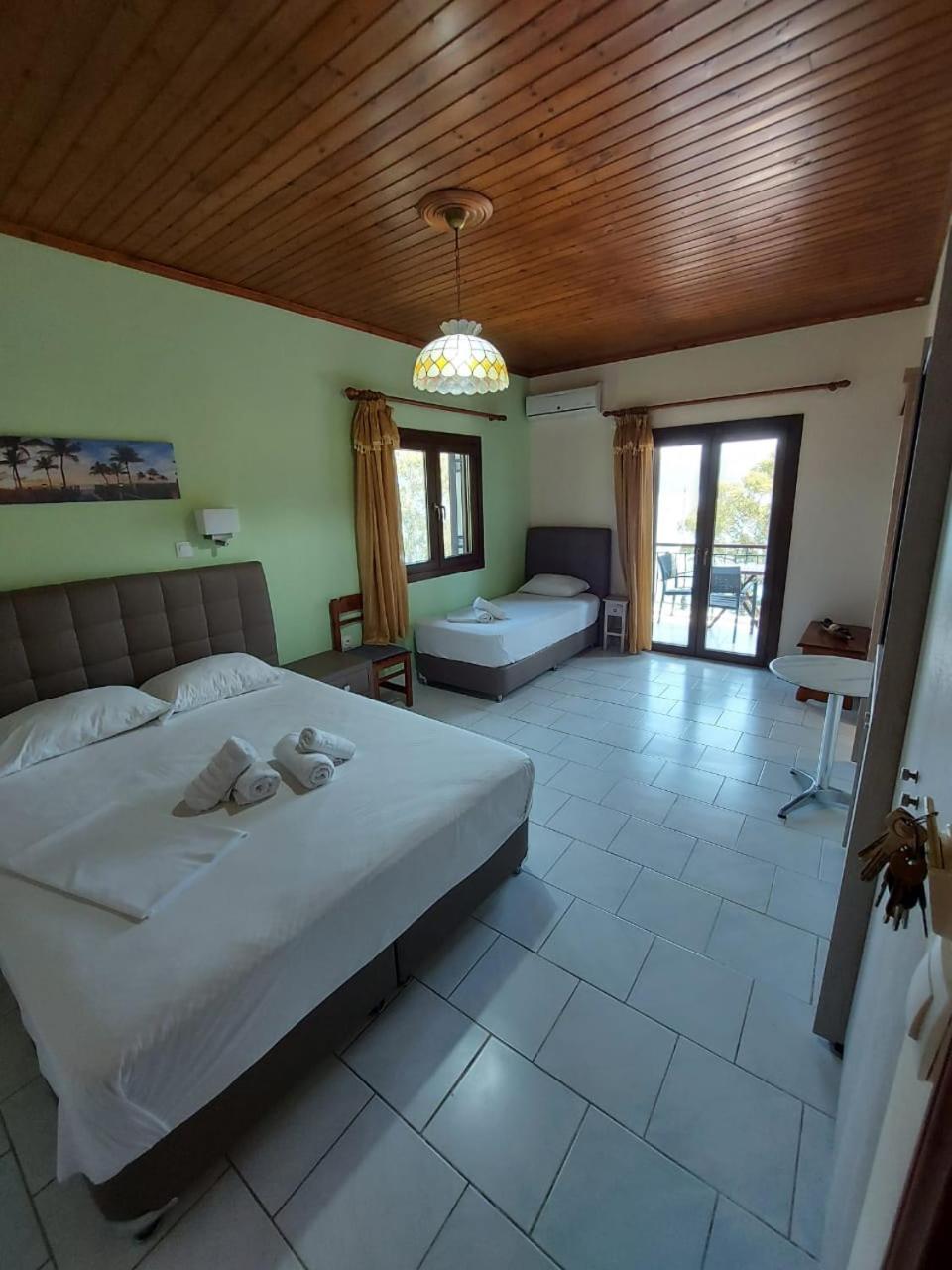 Mavra Studios Lygia  Luaran gambar